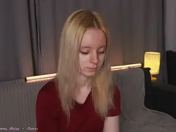 Stripchat Best Webcam of quake_123