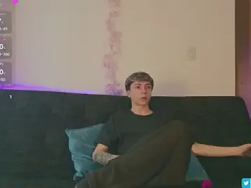 Stripchat Live Sex Cam of ethan_and_ava