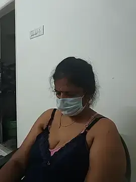 Stripchat Nude Webcam of tamil_manjalmaami