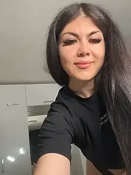 Stripchat Watch Live Sex Cams of LoveYou2899