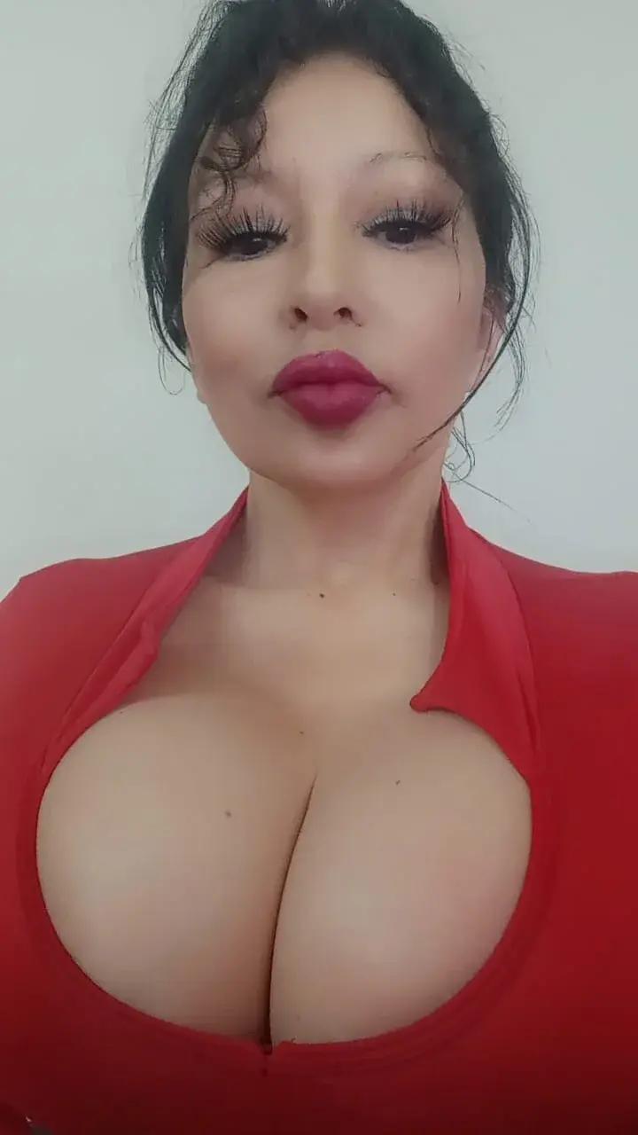 Conny_hot3