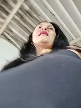 Stripchat Best Webcam of Horny-Mommy-Dirty