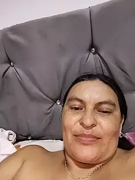 Stripchat Private Sex Chat of Horny-Mommy-Dirty