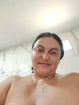 Stripchat Live Sex Cam of Horny-Mommy-Dirty