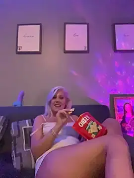 Stripchat Adult Webcam of Lexi_Shocker