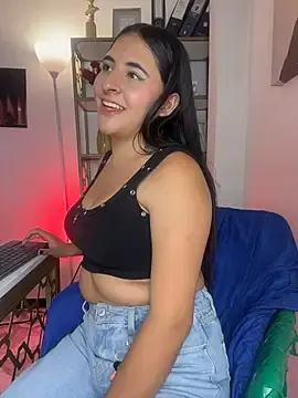 Stripchat Sex Cam of Maggiee_1