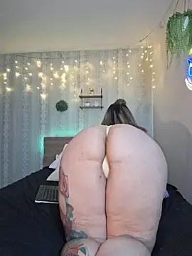Stripchat Free Live Porn of Juliietha_servas