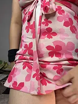 Stripchat Free Live Porn of ZeherKiZara