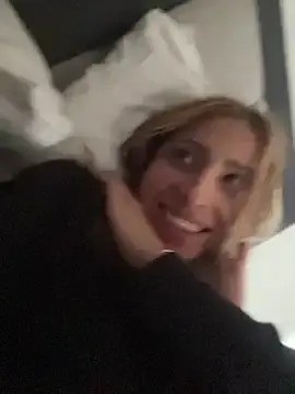 Stripchat Free Live Porn of Ameellie