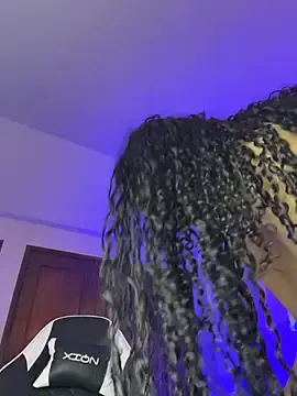 Stripchat Live Sex Cam of Nanis_ec