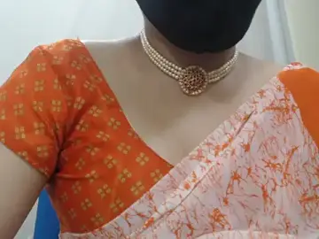 Stripchat Best live sex cam show of Lovely_Siri_23