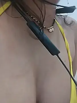 Stripchat Live Porn of KAJALBHABHI_