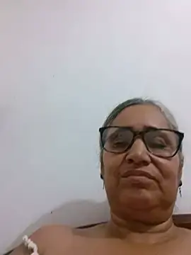 Stripchat Adult Webcam of _candi
