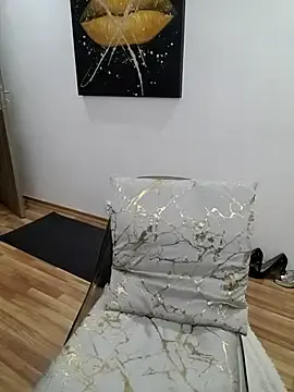 Stripchat Sex Chat of DaisyLuvsYou_
