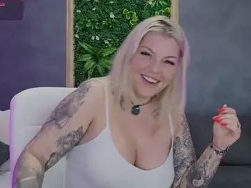 Stripchat Live Porn of Issa_Jo