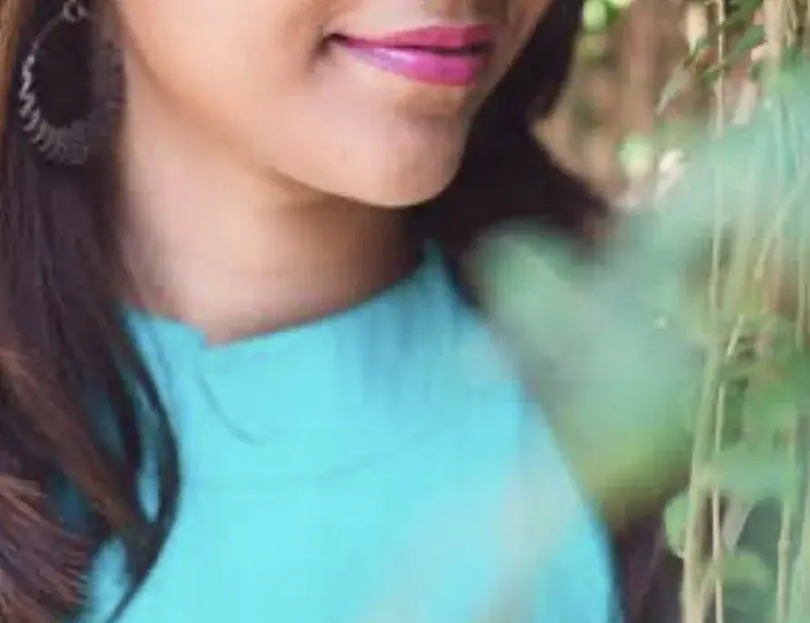 Hotgirl_nidhi