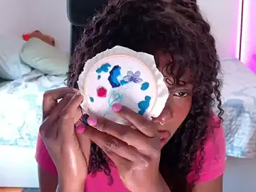 Stripchat Sex Cam of SparklingSoleil