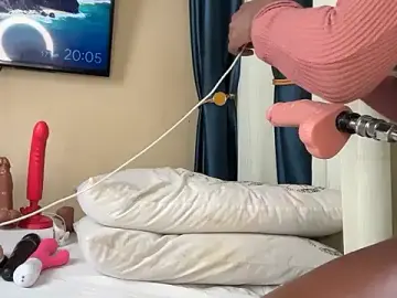 Stripchat Adult Webcam of AudreySpanksFuck-