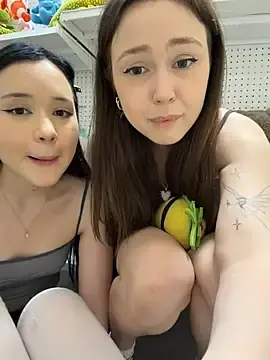 Stripchat Sex Cam of Peachy_Dream