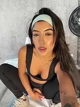 Stripchat Free Live Porn of MystiqueXXX