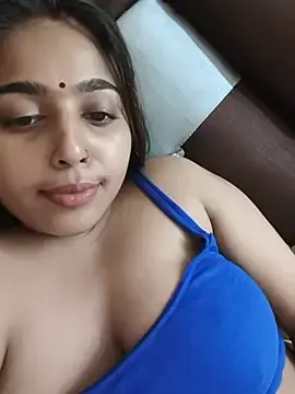 Stripchat Adult Webcams of Cute-Simmi69