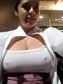 Stripchat Adult Webcams of alana_69