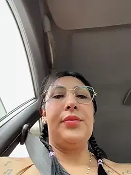Stripchat Live Porn of KittyObsession