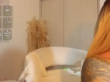 Stripchat Free Live Porn of rouse__hallberg