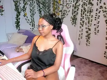 Stripchat Sex Cam of violeta_milleer