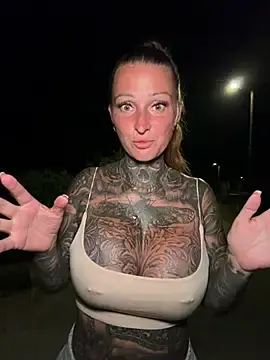 Stripchat Free Live Porn of Inked_lorena