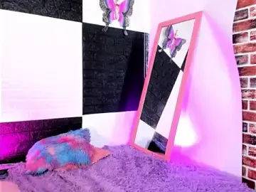 Stripchat Watch Live Sex Cams of Sophie_Andi1