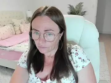 Stripchat Watch Live Sex Cams of Vika73