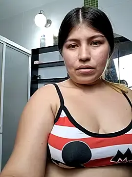 Stripchat Nude Webcam of royalgirls_x