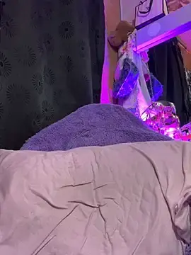 Stripchat Live Porn of Skye_Moore