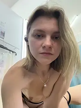 Stripchat Watch Live Sex Cams of ValenciaShock