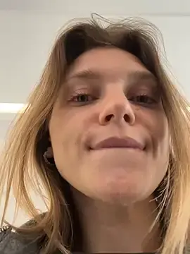 Stripchat Best live sex cam show of ValenciaShock