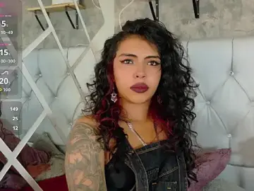 Stripchat Live Sex Cam of Devil_AliceXo