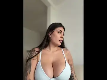 Stripchat Best Webcam of IrisBaker