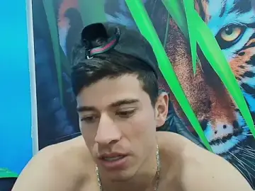 Stripchat Free Live Porn of DEIBY_BABY