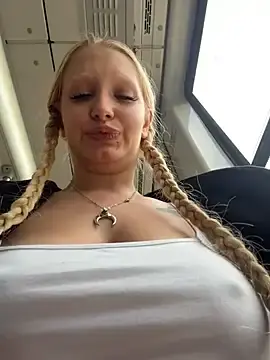 Stripchat Live Porn of Mila_NoRules
