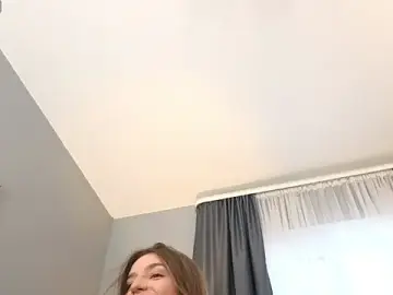 Stripchat Free Porn Cam of Deeptalkss