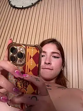 Stripchat Watch Live Sex Cams of sophie_valencia