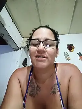 Stripchat Live Sex Cam of tugordita-hot