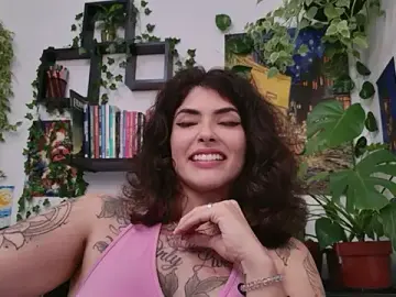 Stripchat Free Live Porn of TaliMajesty