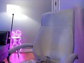 Stripchat Free Porn Cam of akura011