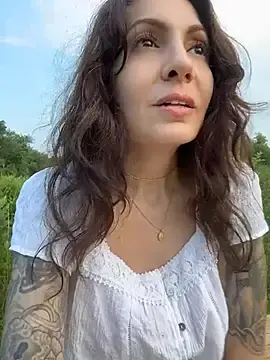 Stripchat Sex Cam of BeautifulMesss
