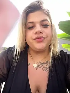 Stripchat Live Sex Cam of kahreal