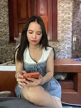 Stripchat Live Porn of LiLi-Kirix99