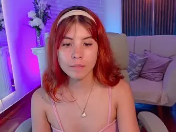 Stripchat Live Sex Cam of dahlia_grey