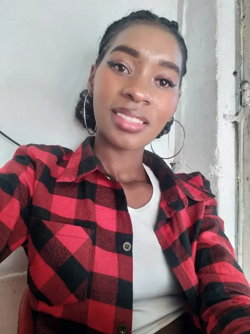 petitelittleebony